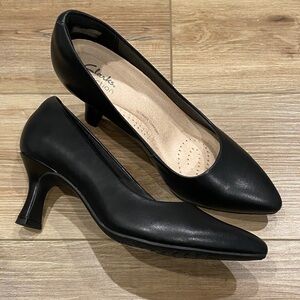 Clarks Elegant Black Leather Heels for Women 8.5
